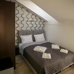 Otel Mazury 2 *