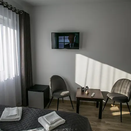 Hotel Mazury 2 *